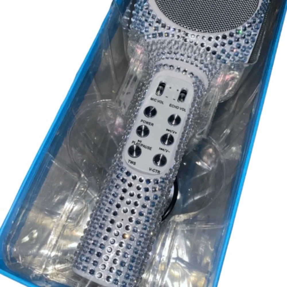 GABBAGOODS Delia's Bling Karaoke Microphone | FREE SHIPPING!